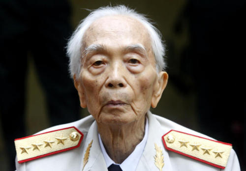 Les photos du général Vo Nguyen Giap prises par des journalistes étrangers